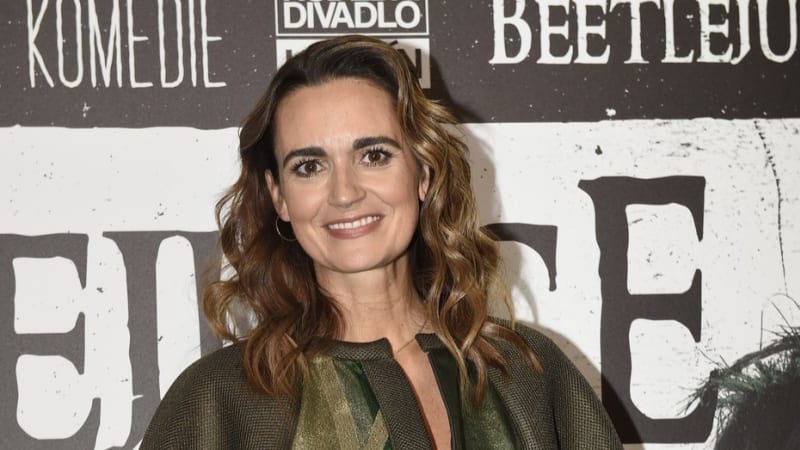 První účastnice show Zrádci odhalena: Je jí slavná moderátorka. Přišla jsem hrát, říká