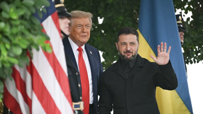 ON-LINE: Zelenskyj dorazil do Bílého domu za Trumpem. S úsměvem, ale bez kravaty
